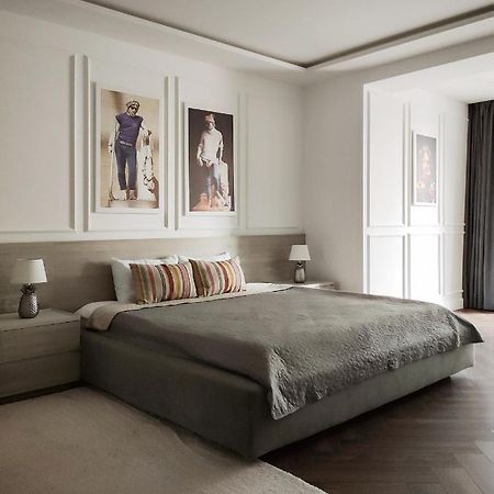 Modern Classic 2 Bedroom Apartment Near Most City Dnjepropetovsk Buitenkant foto