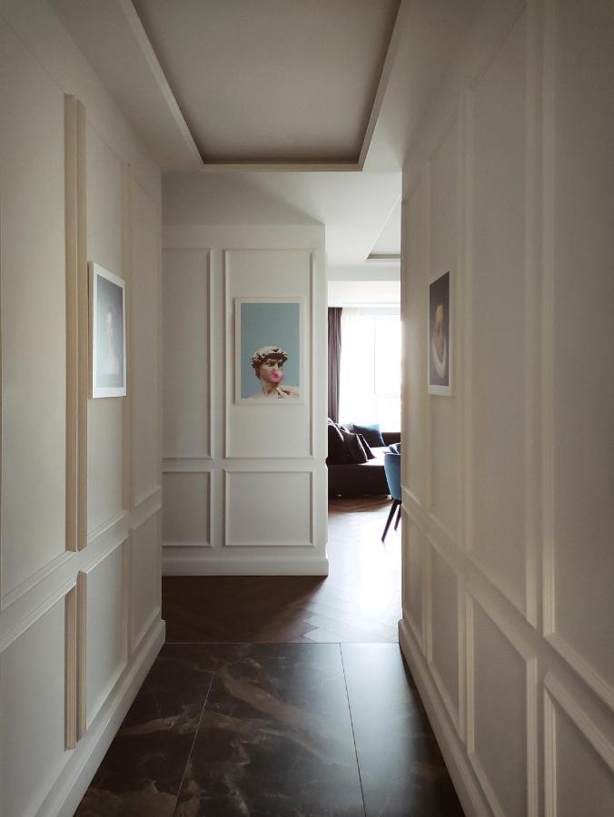 Modern Classic 2 Bedroom Apartment Near Most City Dnjepropetovsk Buitenkant foto